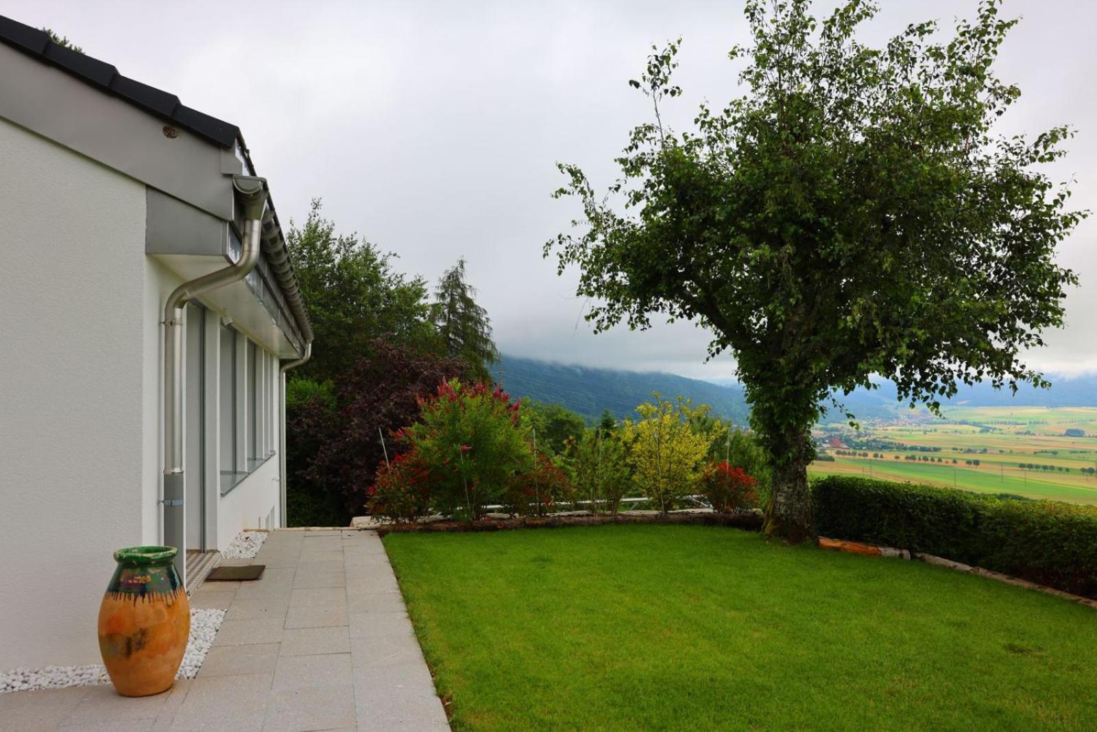 Villa Avec Vue Sur La Vallee Les Hauts-Geneveys Exterior foto